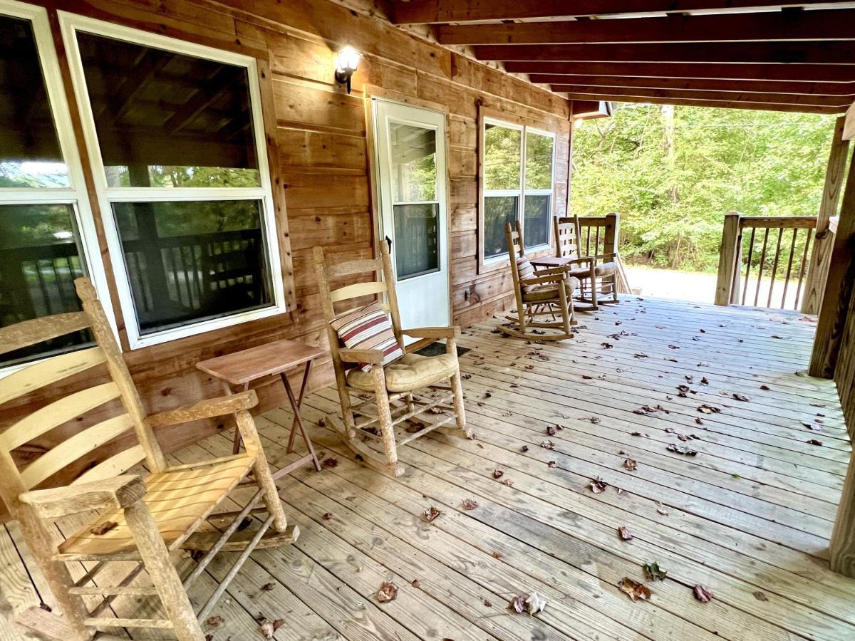 Tranquil Valley Retreat Cabin Sevierville Extérieur photo